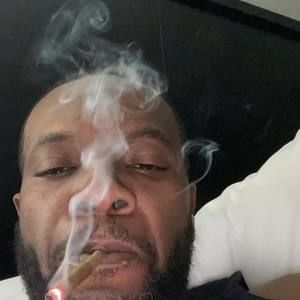 Meet your Posher, Damond